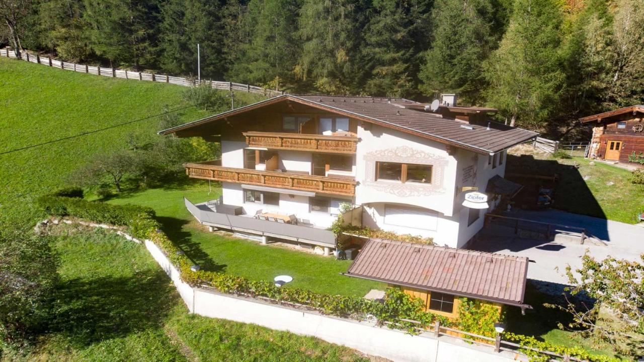 Pension Riese Neustift im Stubaital Exterior photo