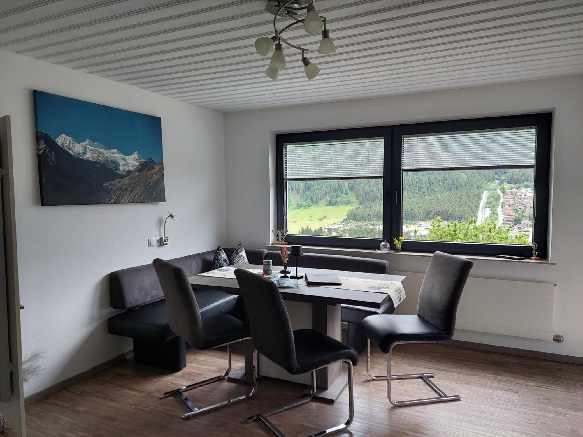 Pension Riese Neustift im Stubaital Exterior photo