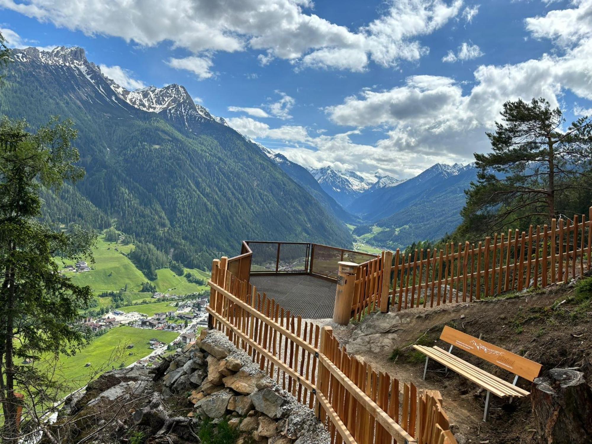 Pension Riese Neustift im Stubaital Exterior photo